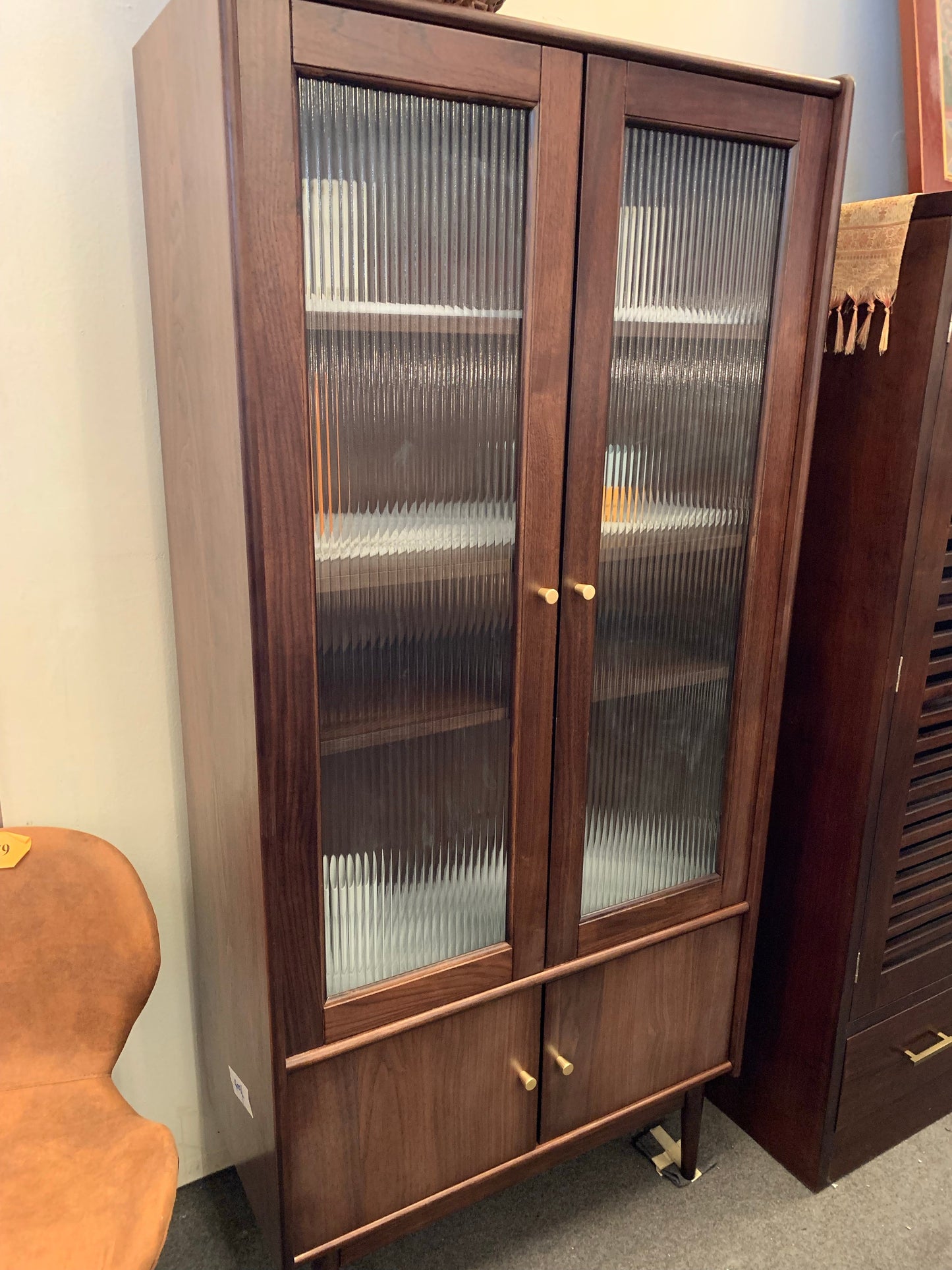 EDWARD Glass Display Hutch Cabinet American Hardwood